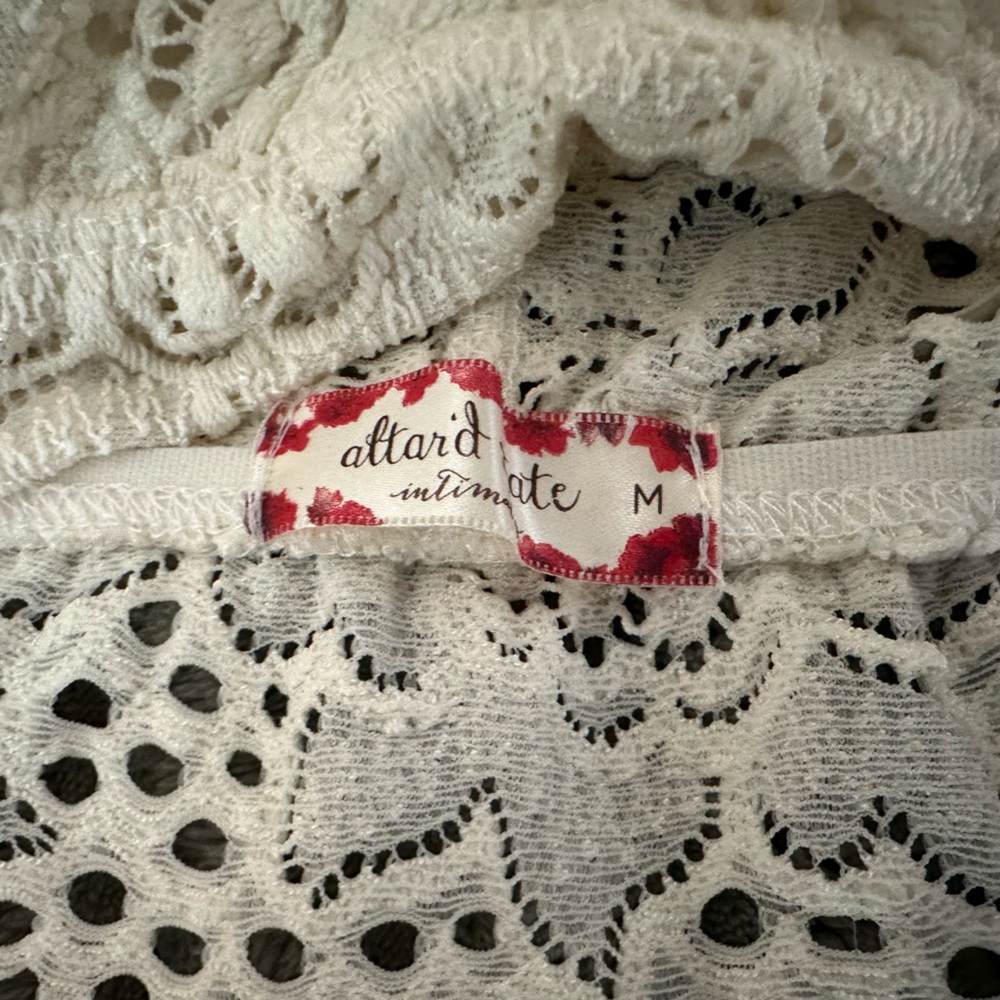 Altar’d State Lace Bralette - Picture 4 of 4